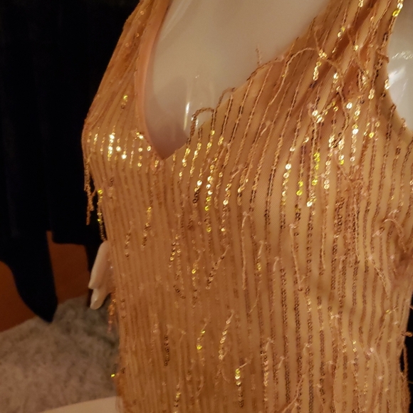 NWT gold sequin v-neck cocktail dress m - Picture 3 of 13
